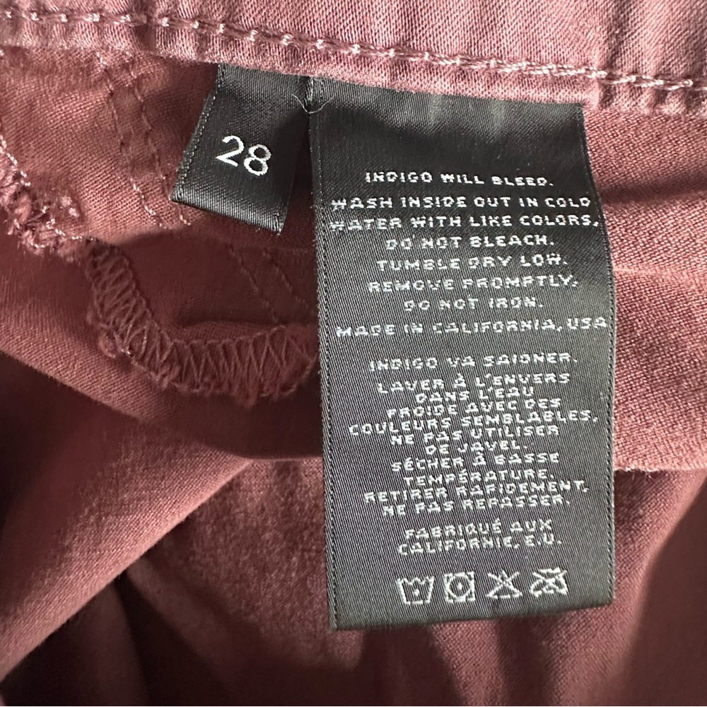 NWT. Size 28. J Brand Mid-Rise Super Skinny Luxe Sateen Pants - Imperial (mauve) - Picture 10 of 11